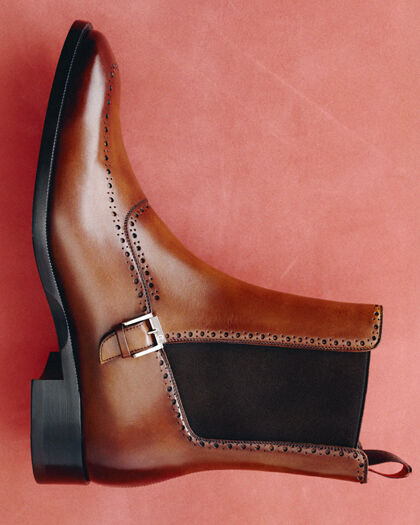 <p>&nbsp;Sartorial elegance</p>