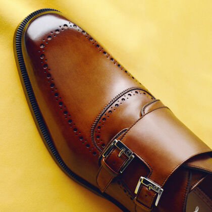 <p>&nbsp;Sartorial elegance</p>