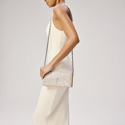 <p>Say &ldquo;I do&rdquo;</p>