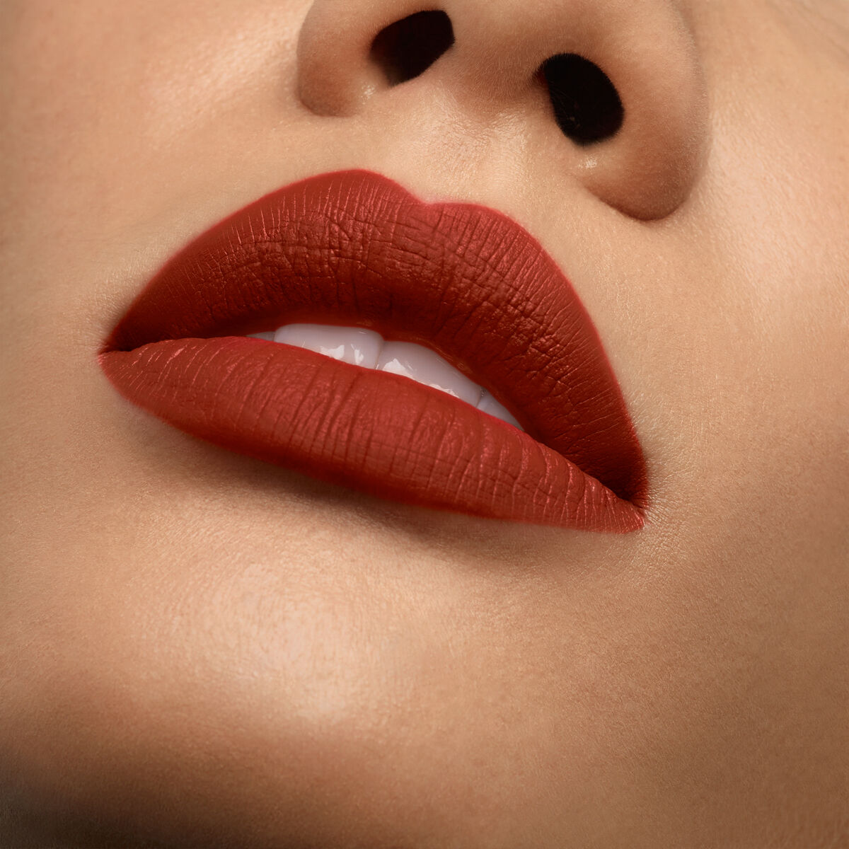 ルージュルブタン ベルベットマット Burning Babe 415M - Christian Louboutin Beauty