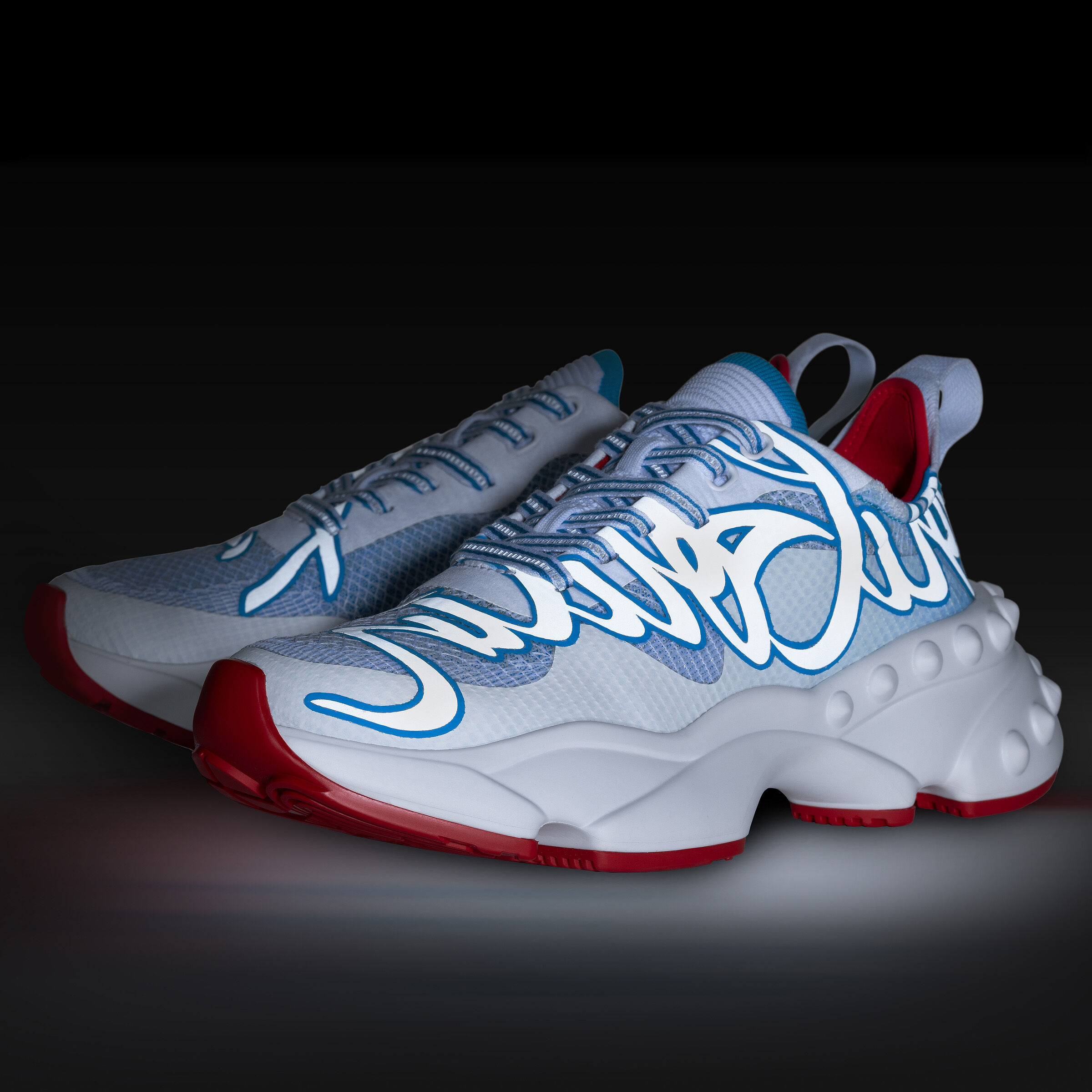 Rocknrun ブルー メッシュ - Shoes - Men - Christian Louboutin