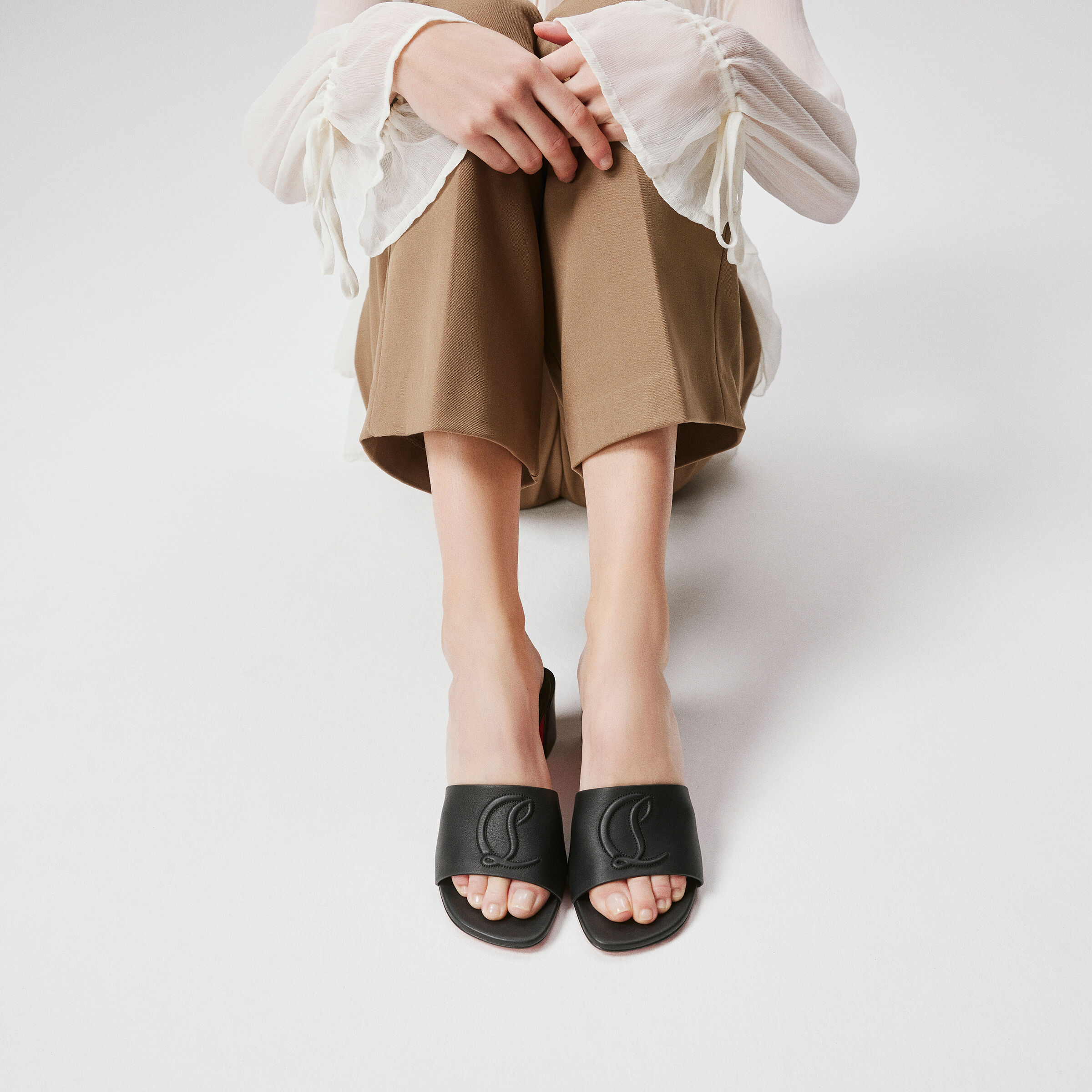 So CL Mule 55 ブラック カーフレザー - Shoes - Women