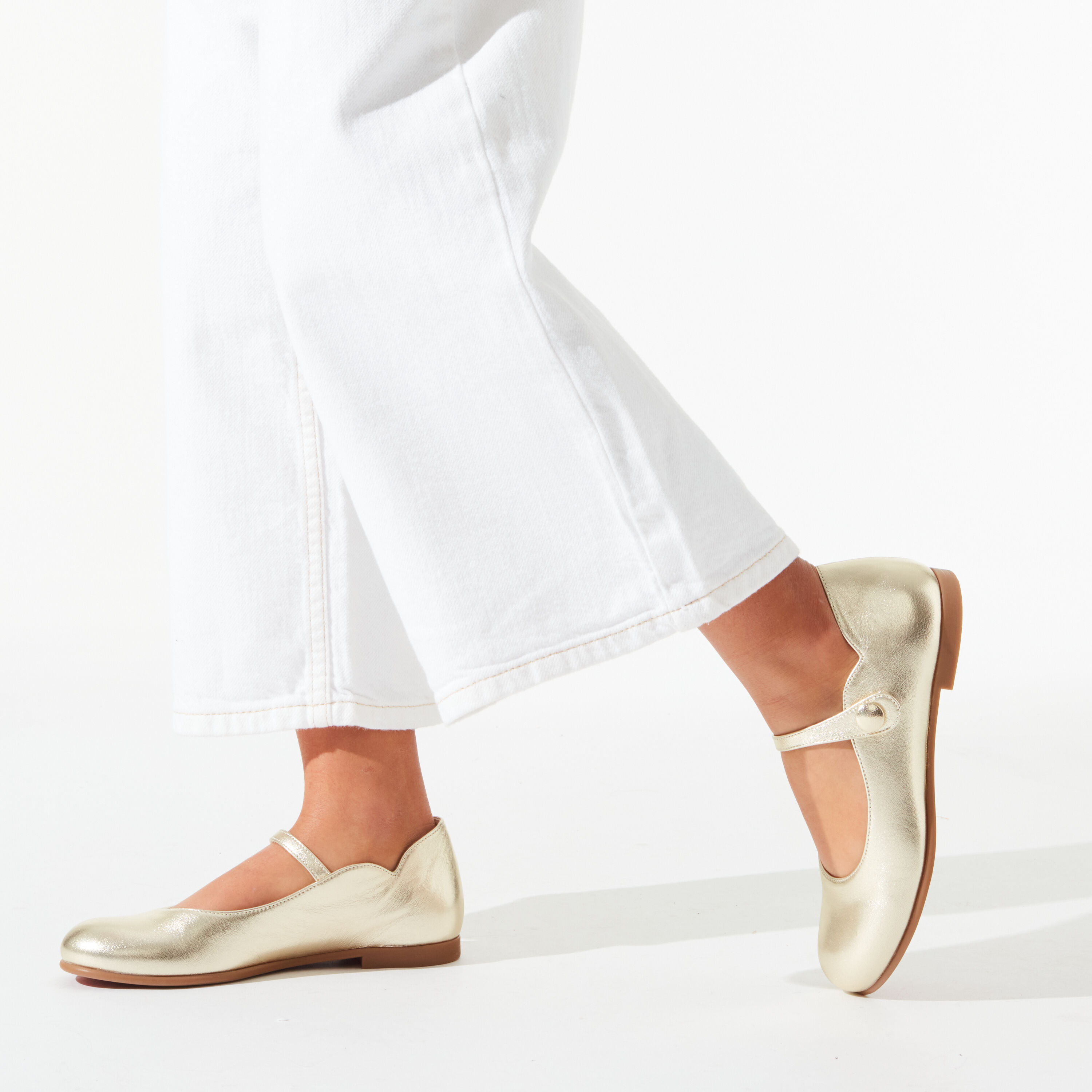 Melodie Chick image number 1