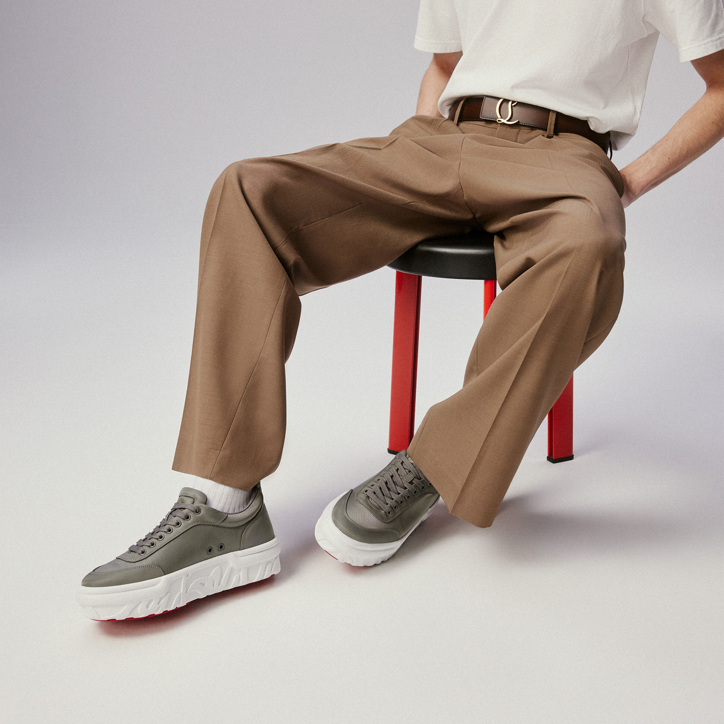 関送込 Christian Louboutin Choukario ロゴ スニーカー Choukario - スニーカー - ファブリック - グレー - メンズ
