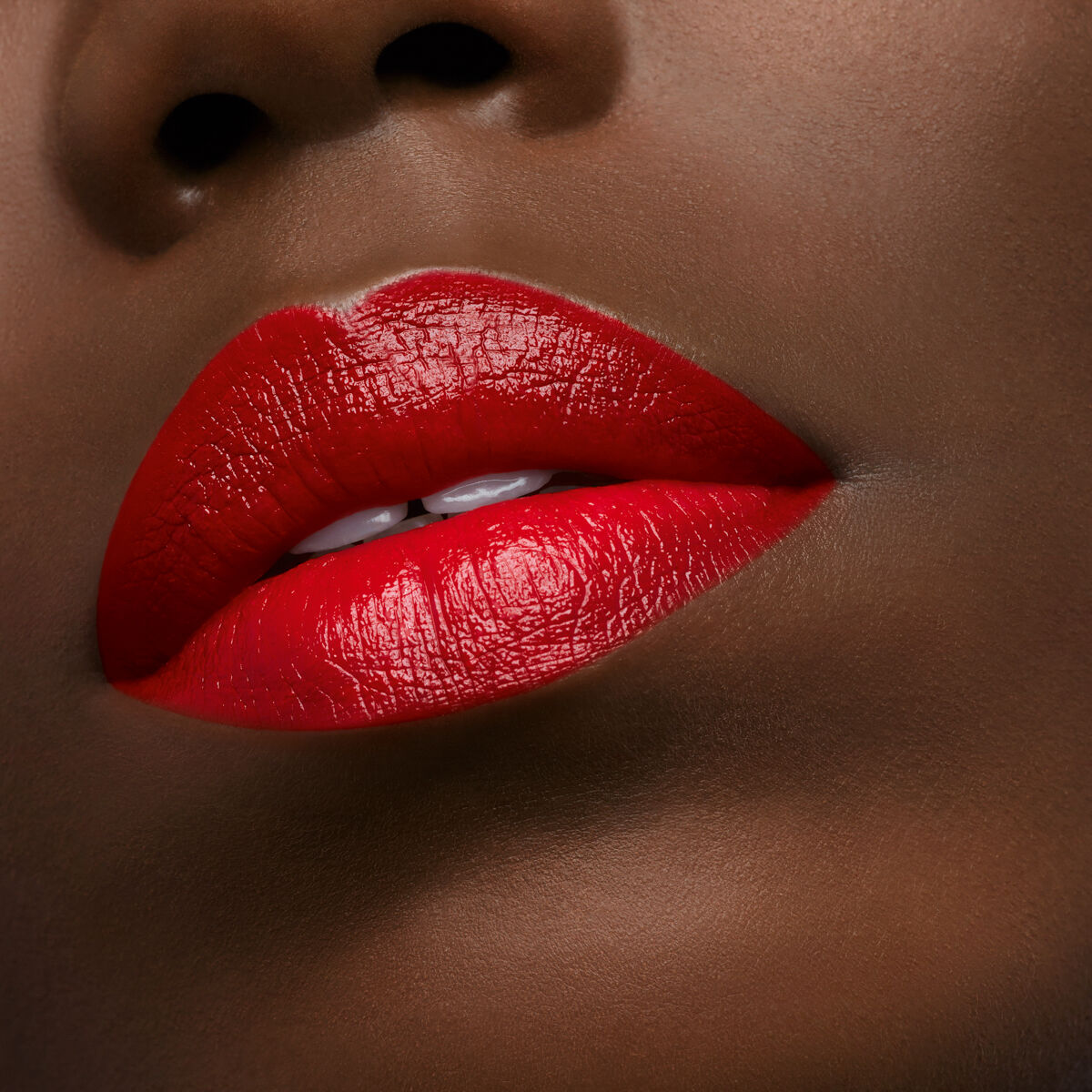 ルージュルブタン ソーグロウ オンザゴー Mundo Red 003G - Christian Louboutin Beauty