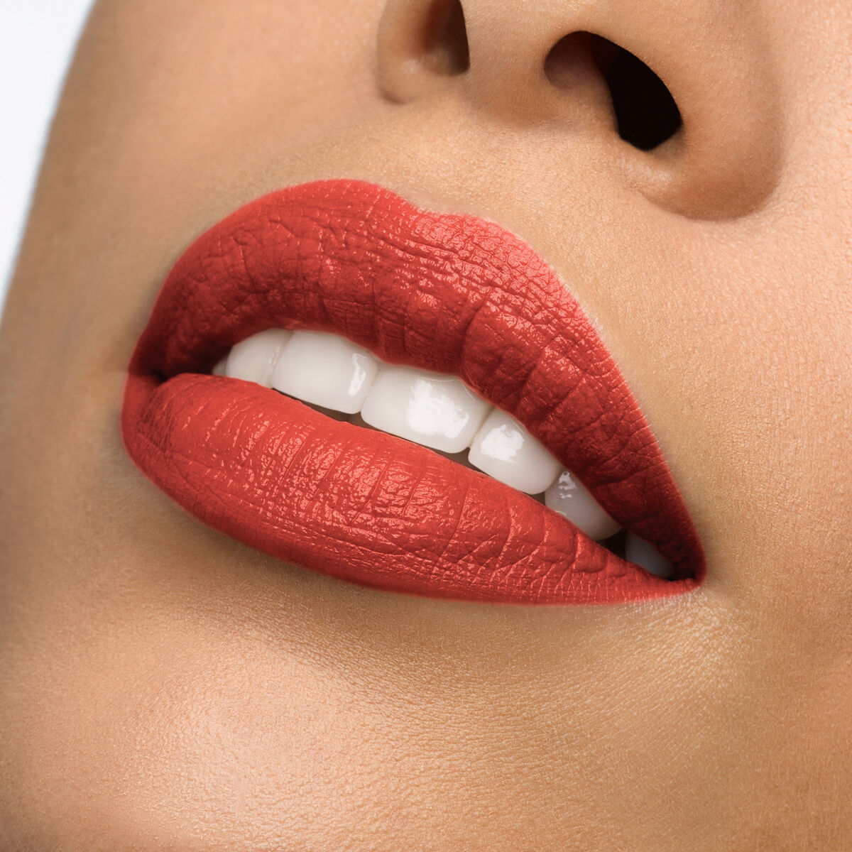 ルージュルブタン シルキーサテン オンザゴー image number 4