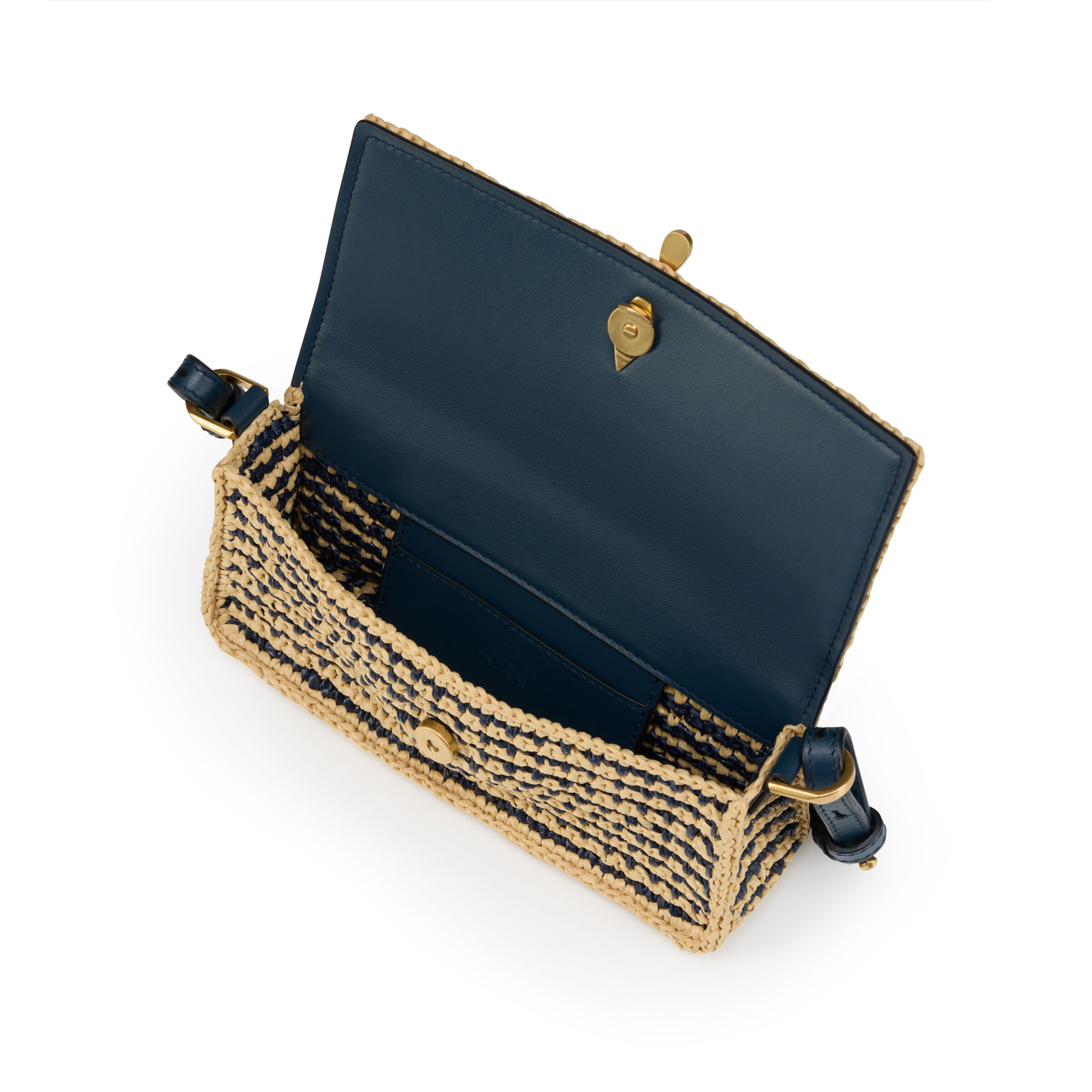 Bettina mini image number 4