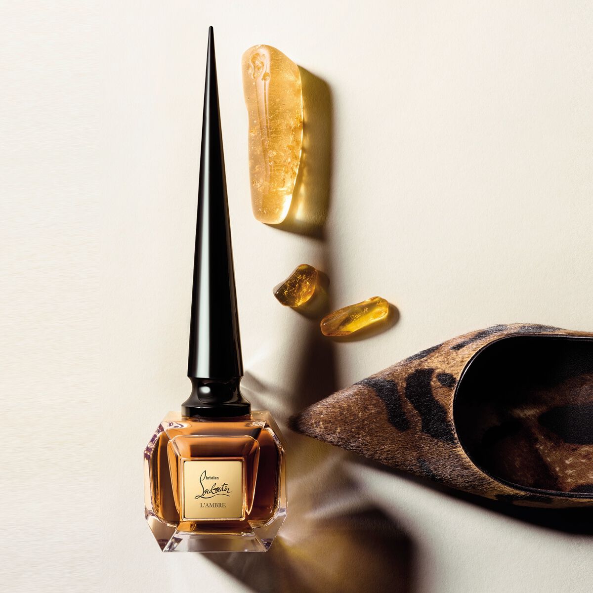 Fétiche Le Cuir TRANSLUCIDE - Christian Louboutin Beauty